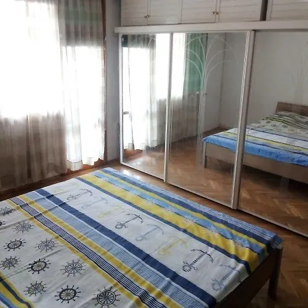 Apartmán Апартамент Театъра *