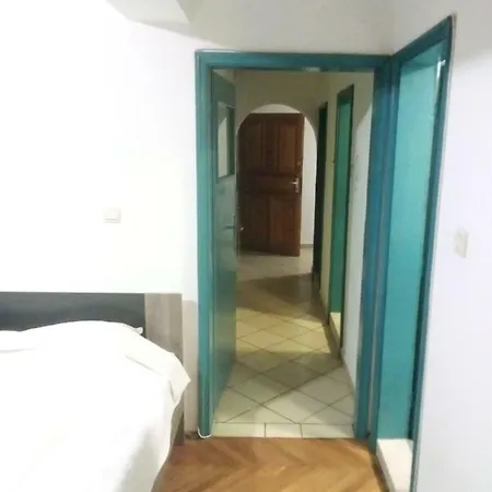 Апартамент Театъра Burgas City