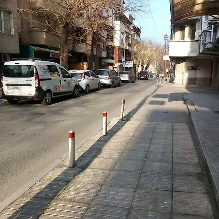 Апартамент Театъра * Burgas City